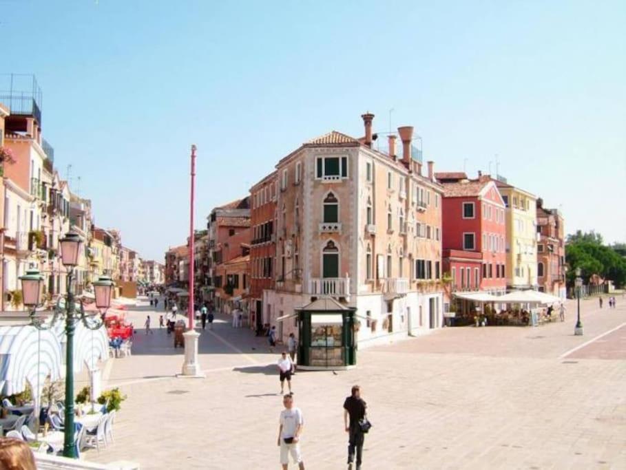 Residenza Garibaldi Apartment Venesia Bagian luar foto