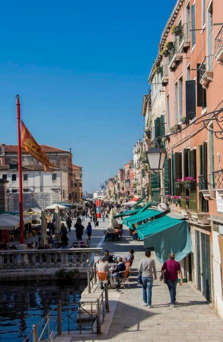 Residenza Garibaldi Apartment Venesia Bagian luar foto