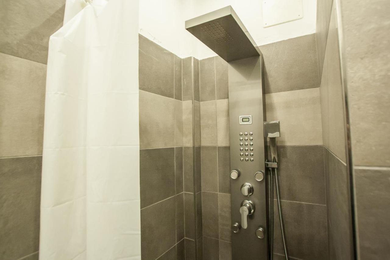 Residenza Garibaldi Apartment Venesia Bagian luar foto