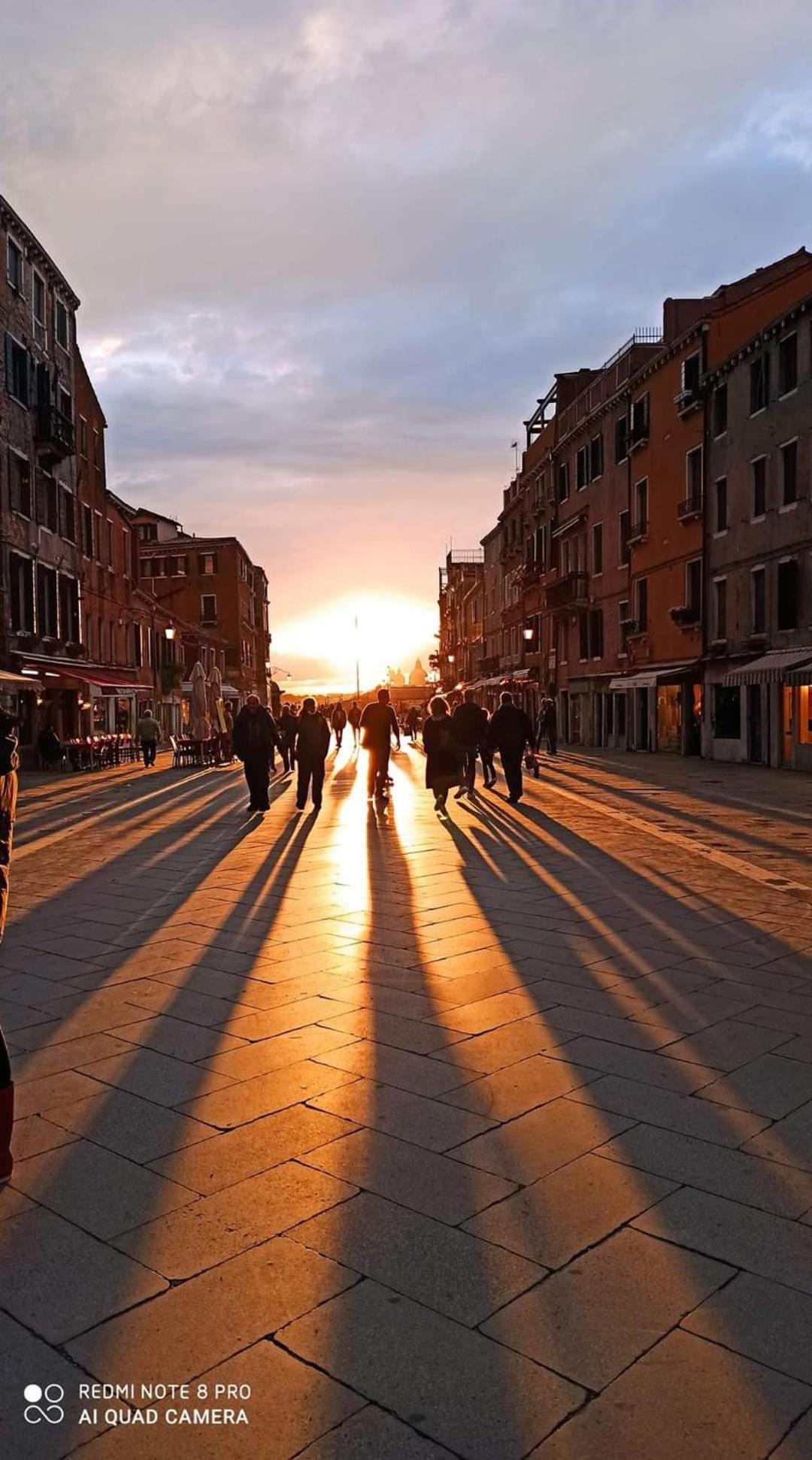 Residenza Garibaldi Apartment Venesia Bagian luar foto